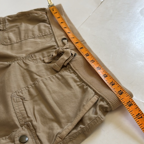 Women's Black and Tan adjustable drawstring Shorts elastic waistband tan cargo - Picture 4 of 17